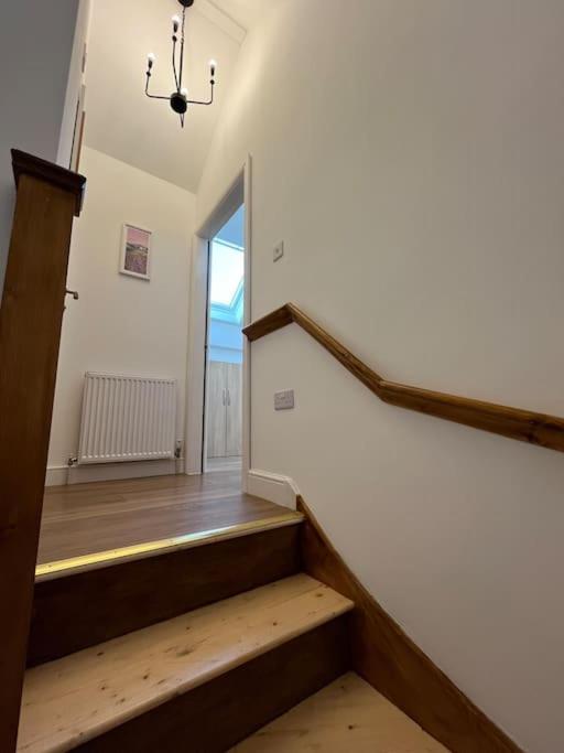 Luxury Detached House Centre Sleeps 4 Holiday home
