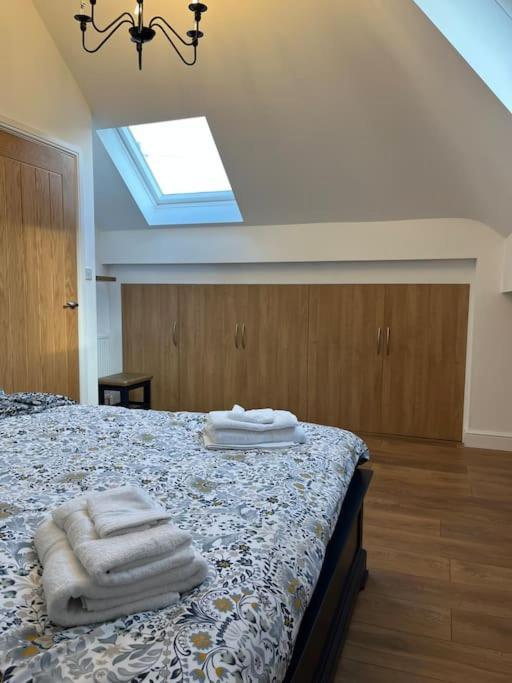 Luxury Detached House Centre Sleeps 4